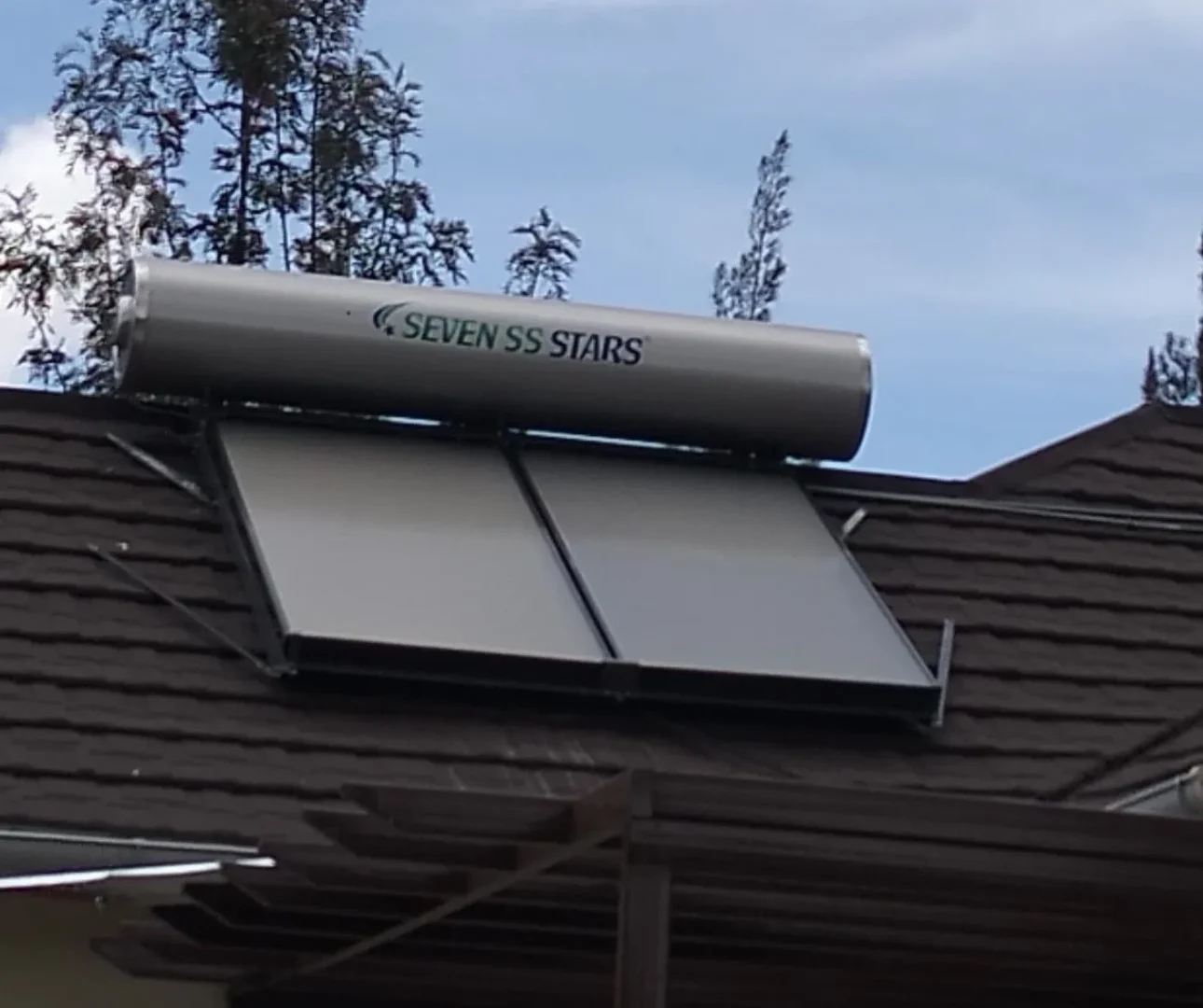 Solar water heater